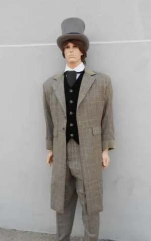 Tweed Gentlemen Suit
